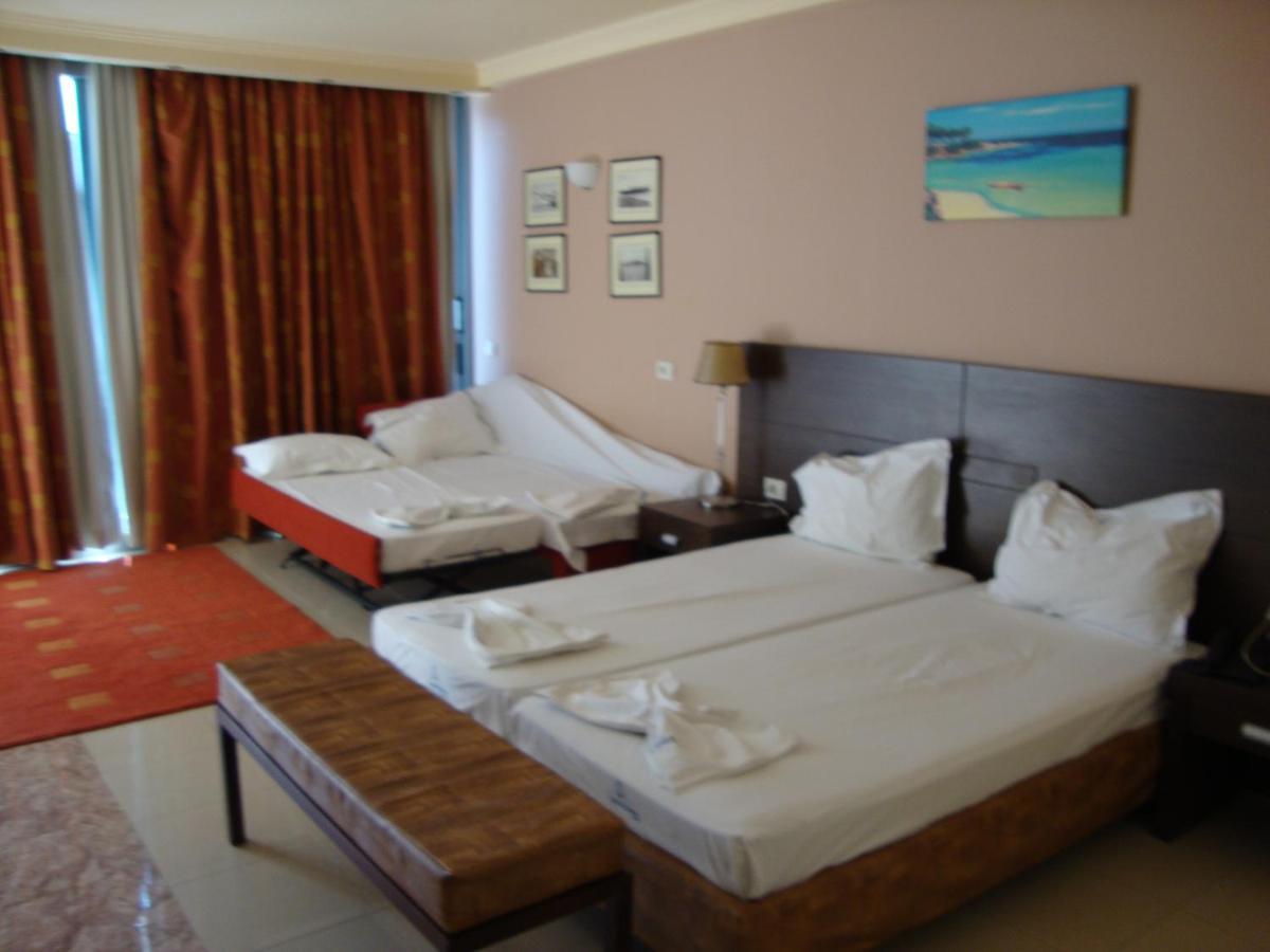 Captain Stavros Hotel 니드리 외부 사진