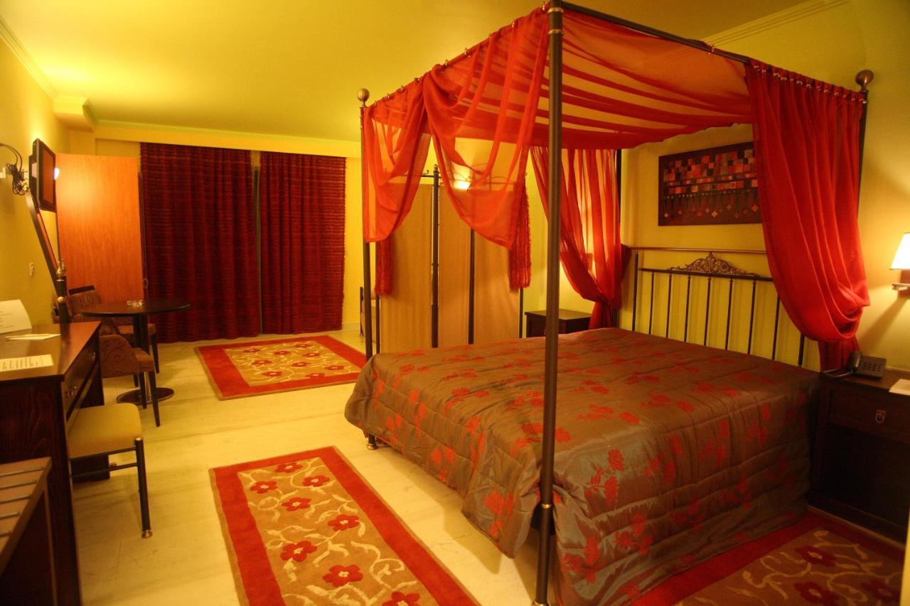 Captain Stavros Hotel 니드리 외부 사진