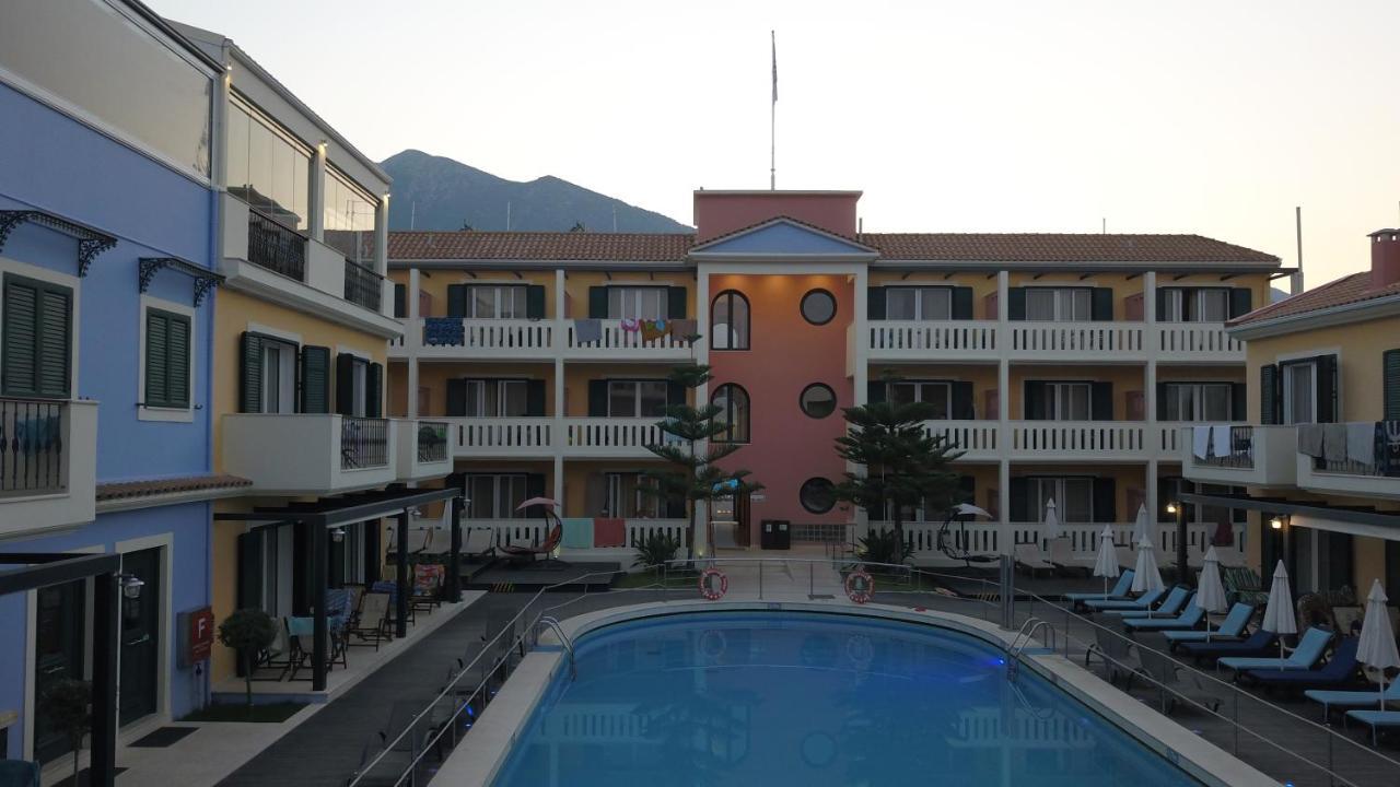 Captain Stavros Hotel 니드리 외부 사진